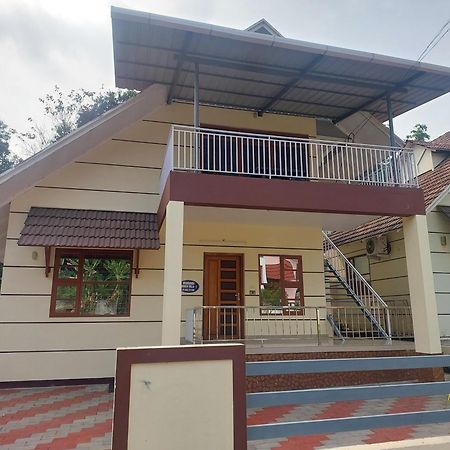 Snow White Villas Athirappilly Dış mekan fotoğraf